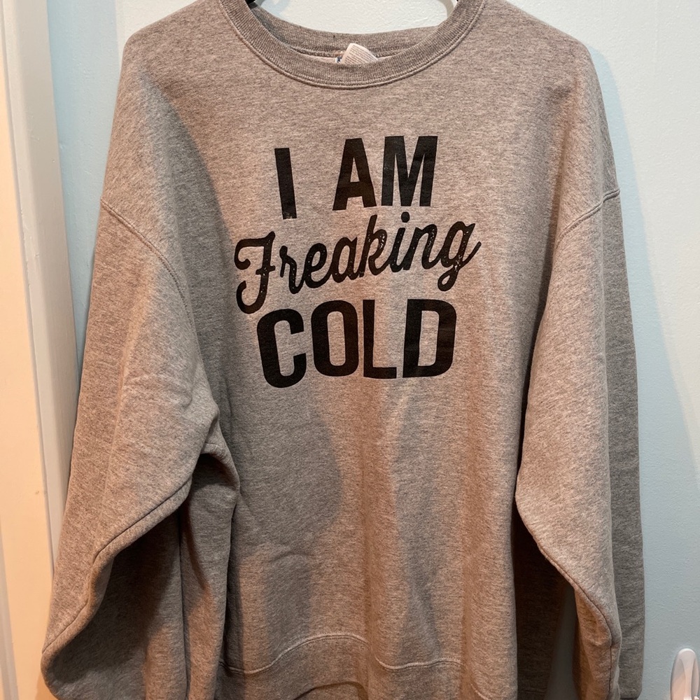 Trendy pullover